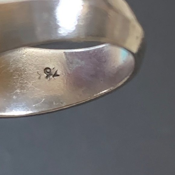 Sterling Silver 925 Knife Edge Tapered Band Textured & Shiny Finish Size 5 - Picture 11 of 15